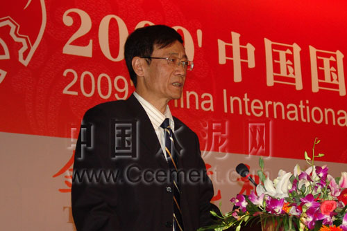 楊皓：金融危機(jī)下祁連山水泥的機(jī)遇